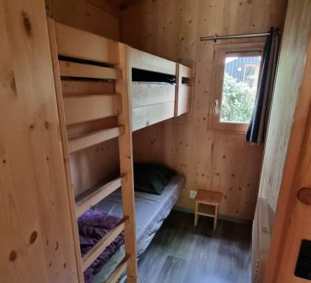 Chambre enfant du chalet ostréicole, avec son lit superposé